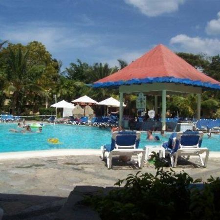 Fun Tropicale Beach Resort Playa Dorada Екстериор снимка
